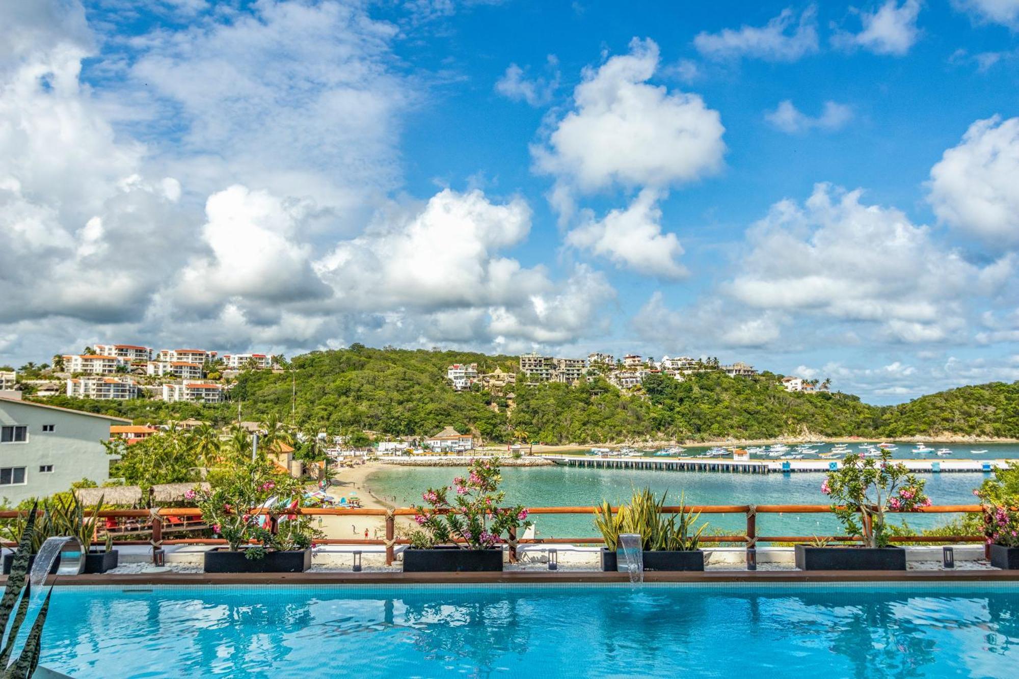 Niru Ocean Suites By Binniguenda Santa Cruz Huatulco Exteriör bild